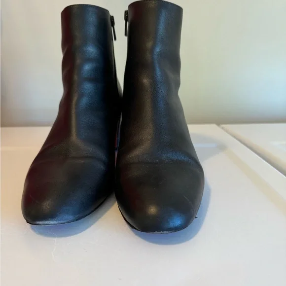 Christian Louboutin booties - Picture 2 of 14